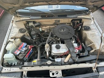 Mitsubishi Lancer 1988 - 4