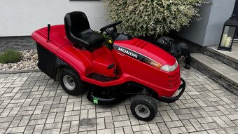 Honda 2315 zahradní traktůrek,traktor 2 VÁLCE - 4
