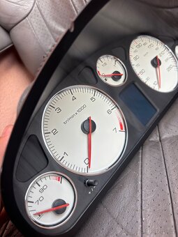 Budíky Peugeot 407 - 4
