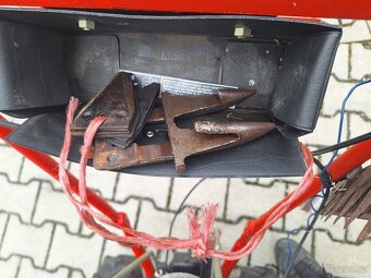 Lištová sekačka Honda - 4