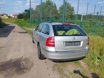 Škoda Octavia II 1.6fsi - 4