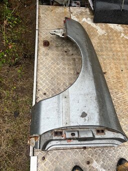 P: blatniky na ford sierra mk1 - 4
