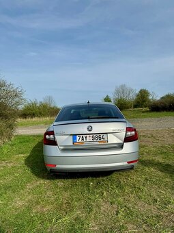 Škoda Octavia 2.0 TDi 110kW, DSG Style, hatchback - 4