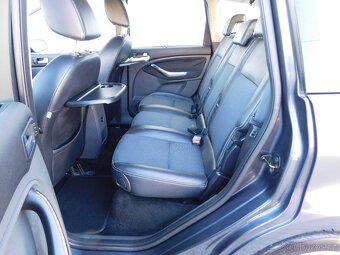 Ford C-max 2.0 TDCi,,TITANIUM,pěkný,BEZ KOROZE,tažný - 4