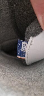 Pěkne dětske přaskače lyžařské boty Alpina, vel. 35,5,stél - 4