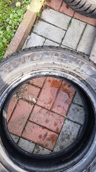 ZIMNÍ PNEU 205/60R16 92H 8MM GOODYEAR - 4