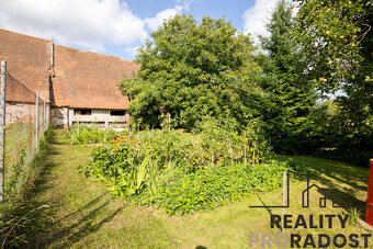 PRODEJ RODINNÉHO DOMU 2+1 V OBCI ŠTÍTARY - 4