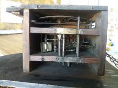 Staré venkovské hodiny z Novopacka - 4