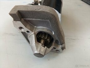 Startér 233004483R nový - 4