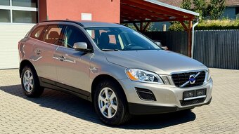 Volvo XC60 //2.4 D4//120kW//AWD//107TKM//SERVIS//1.MAJ// - 4