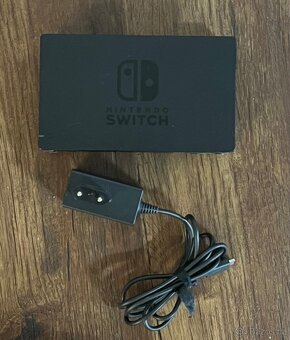 Nintendo Switch + hry a příslušenství - 4