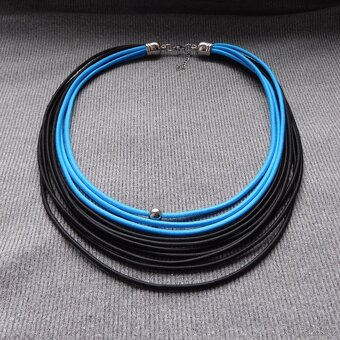 Náhrdelník - černá a modrá - 4