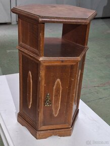 retro skřínka - 4