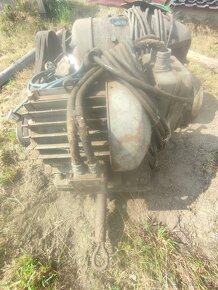 Soustrojí - motor a generátor - 4