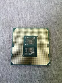 Intel Core i5-10400 - 4