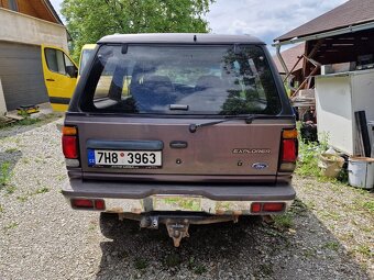 Ford Explorer 1995 - 4