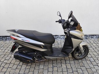 Aprilia sxr 50 - 4