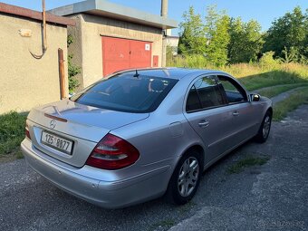 Mercedes-Benz E270cdi 130kw - 4