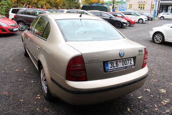 Škoda Superb - 4