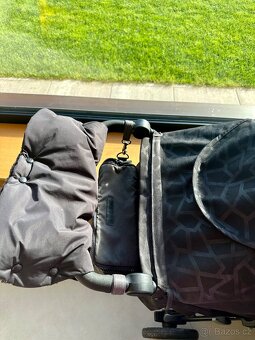 Britax B-Motion 4 plus, krásný, bohatá výbava - 4