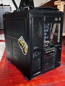 CZC Gaming Paladin GC137 (64 GB RAM / i7‑13700KF / RTX 4070 - 4