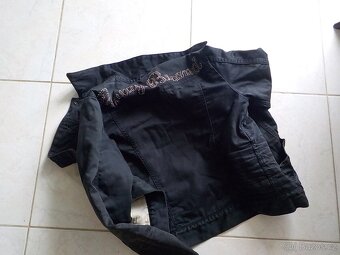 Replay džinova bunda oteplena vel M - 4