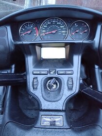 HONDA GL 1800 GOLD WING - 4