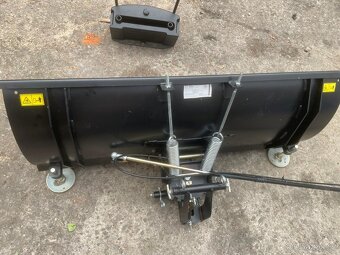 Fréza , pluh na sníh - 4