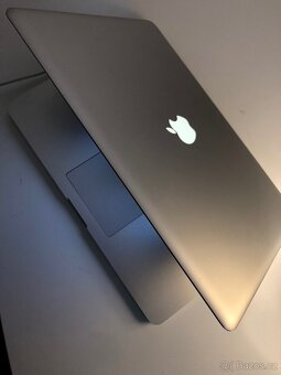 Prodám MacBook Pro Mid 15 2009 - 4