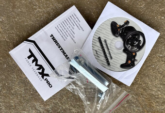 Thrustmaster TMX Pro + T3PA set - 4