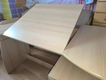 Rostoucí psací stůl - 4