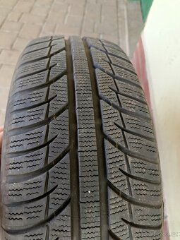 Pneu - 185/60 R15 - 4