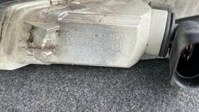 Prodám přední blinkr VW New Beetle facelift - 4