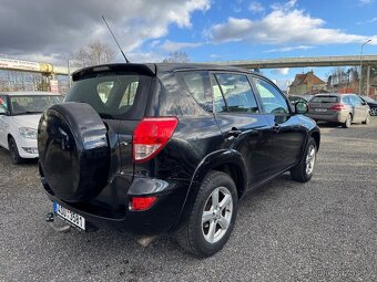 Toyota RAV4 2.2 D-CAT 4x4 - 4