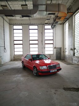 Mercedes W124 E300C - 4