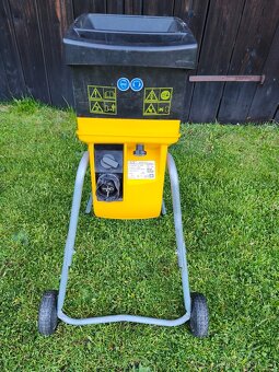 Prodám elektrický Zahradní drtič AL-KO New Tec 1600R - 4