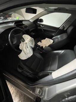 Škoda Octavia 2 2.0tdi 103Kw BKD (Náhradní díly) - 4