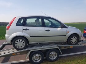 Ford Fiesta 1.4i - bez koroze - díly z vozu - 4