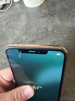 iPhone 11 Pro Max 64gb - 4