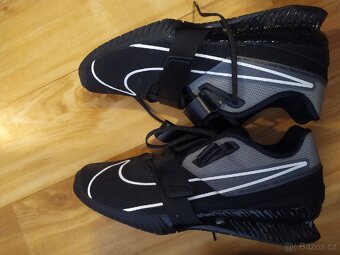Prodám vzpěračskou obuv Nike Romaleos 47,5 - 4
