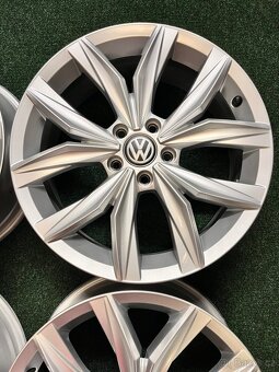 5x112 R18 Originál Alu VW Tiguan / Kingston - TOP STAV - 4