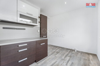 Prodej bytu 3+1, 70 m², Stráž pod Ralskem, ul. Máchova - 4