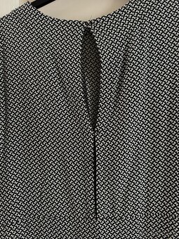 Minišaty s černobílým vzorem, H&M, vel. 38 - 4