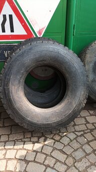 Koupím pneu na Tatra 813 - 4