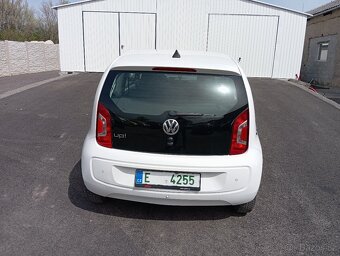 VW Up 1,0i , klimatizace, vyhřívaná sedadla - 4