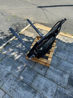 Hydraulické paletizační vidle s posuvem - 4