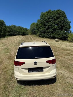VW Touran 2.0 TDI - 4