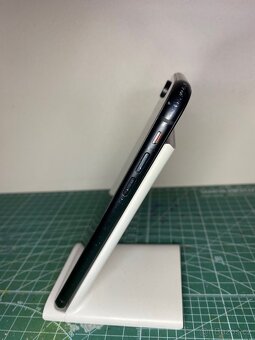Iphone XR - 4