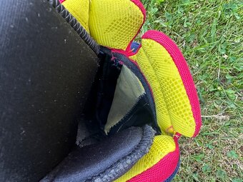 Hokejové rukavice Bauer supreme 3S int - 4