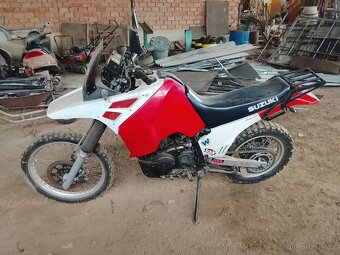 Suzuki DR big 750 - 4